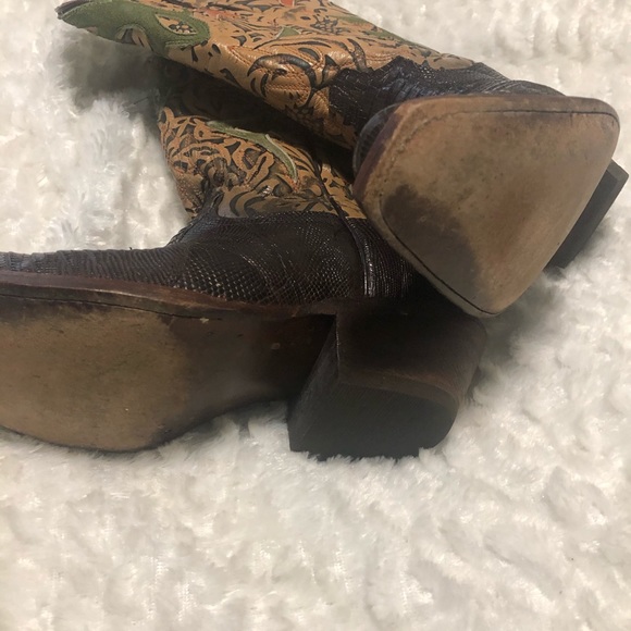 Frye Lily boots - Picture 3 of 8